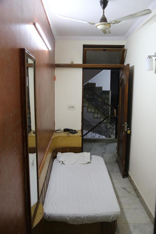 Yes Please Guest House نيودلهي المظهر الخارجي الصورة